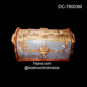 boatwood home decor trunk